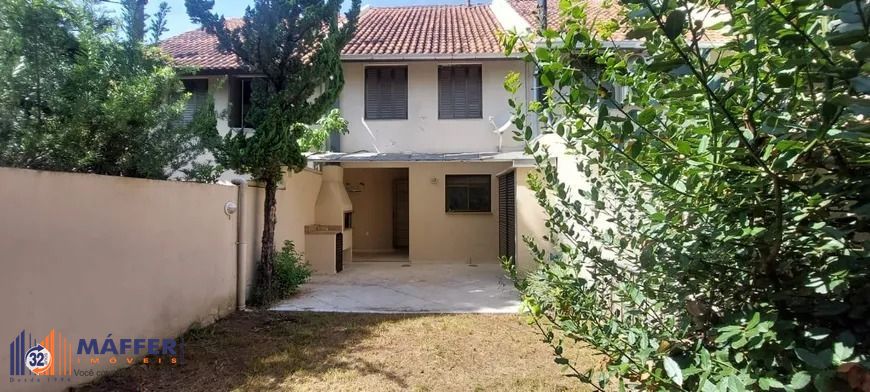 Casa em condomínio com 3 dormitórios, suíte, sótão e lazer completo – 106m²