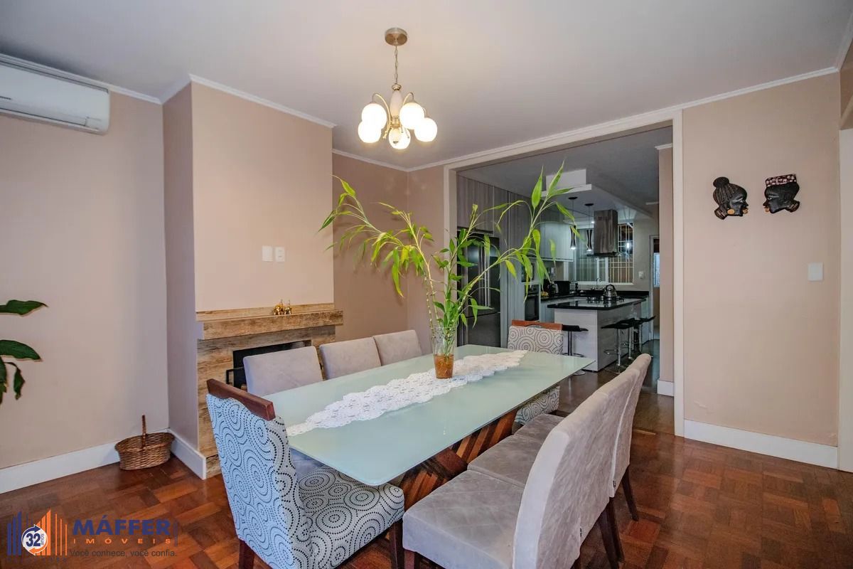 Casa, 5 quartos, 178 m² - Foto 2