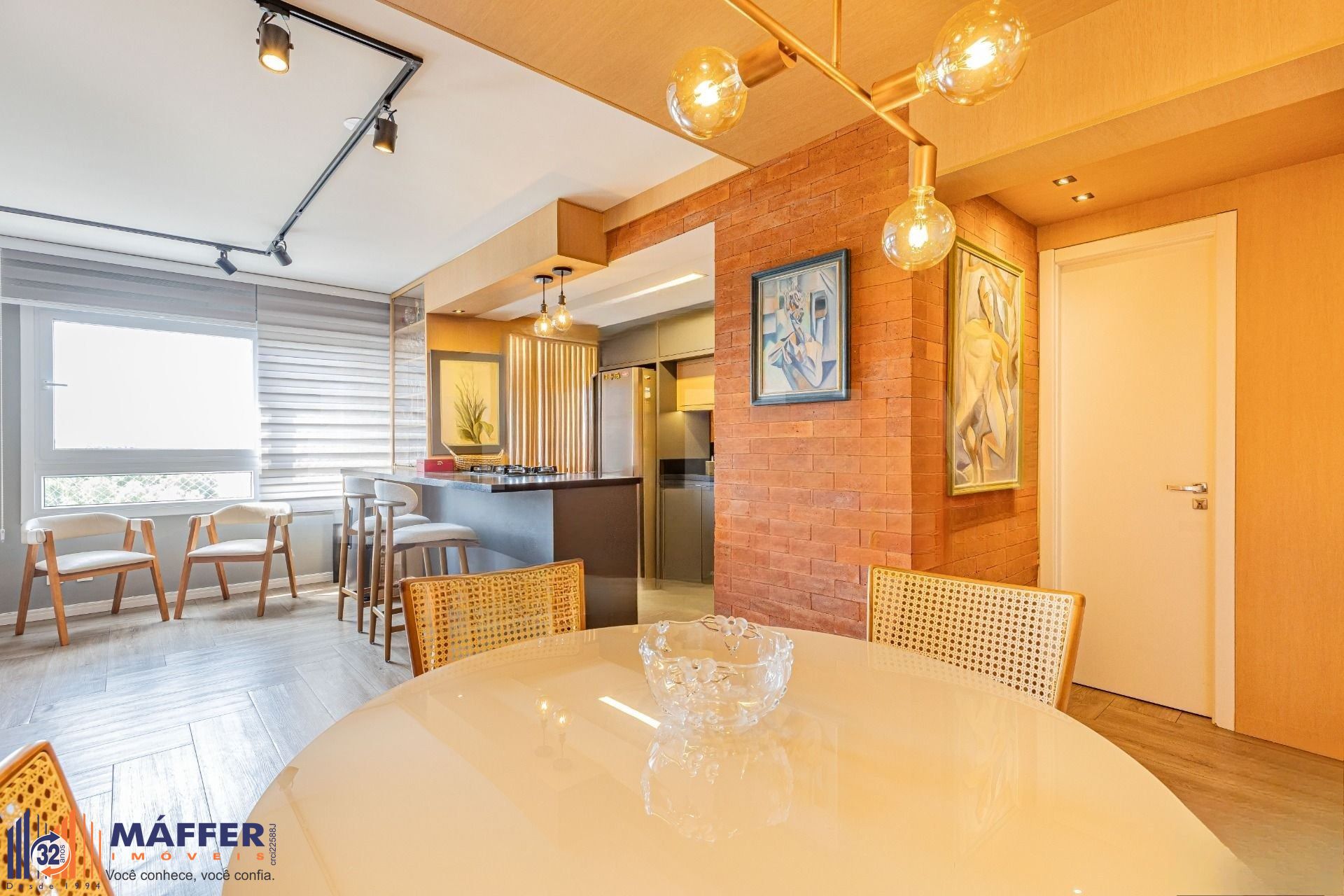 Apartamento mobiliado e equipado andar alto churrasqueira sol da manhã Lindóia