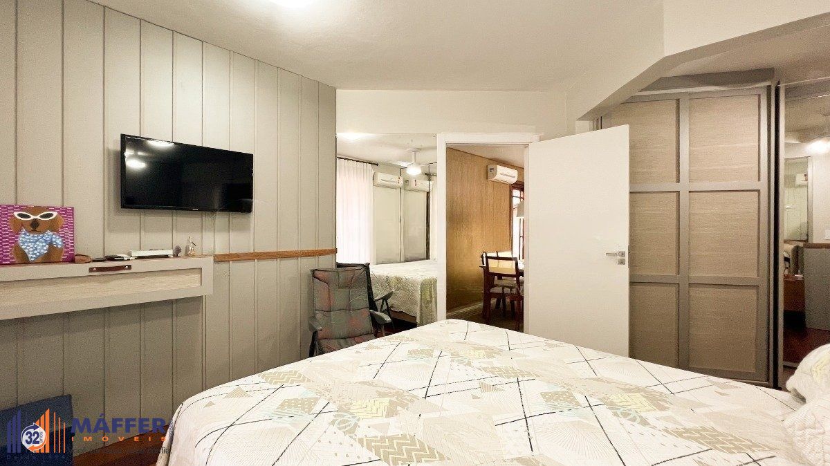Casa, 3 quartos, 240 m² - Foto 13