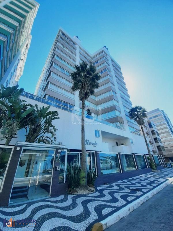 Apartamento para Venda - 190m², 4 dormitórios, sendo 4 suites, 2 vagas - Navegantes