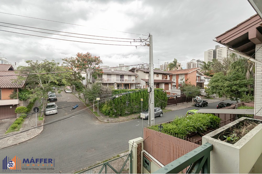 Casa, 4 quartos, 239 m² - Foto 2