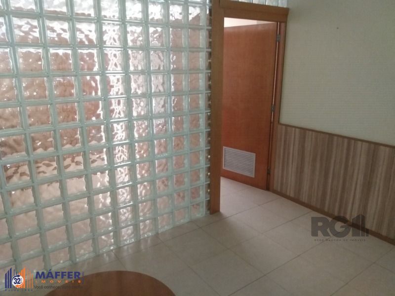 Sala Comercial no Condomínio do Edifício Iab, à venda, 46 m², Centro Histórico - Porto Alegre — foto 2
