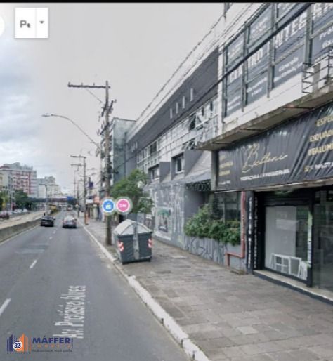 Prédio com 1152m²