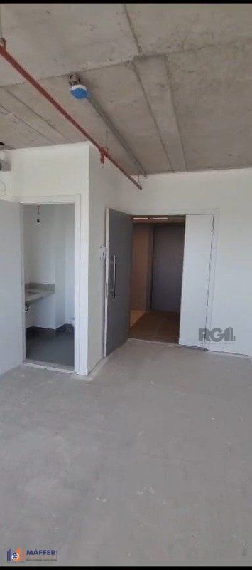 Sala Comercial, à venda, 32 m², Teresópolis - Porto Alegre — foto 3