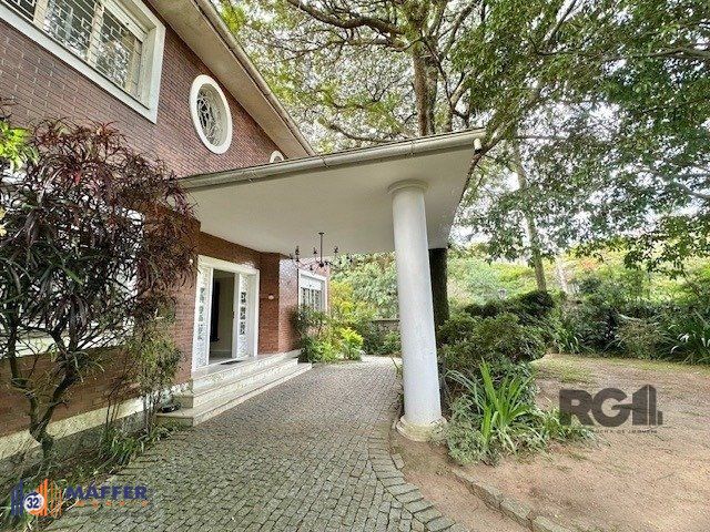 🏡 Residência de Alto Padrão para Locação – Três Figueiras | Porto Alegre