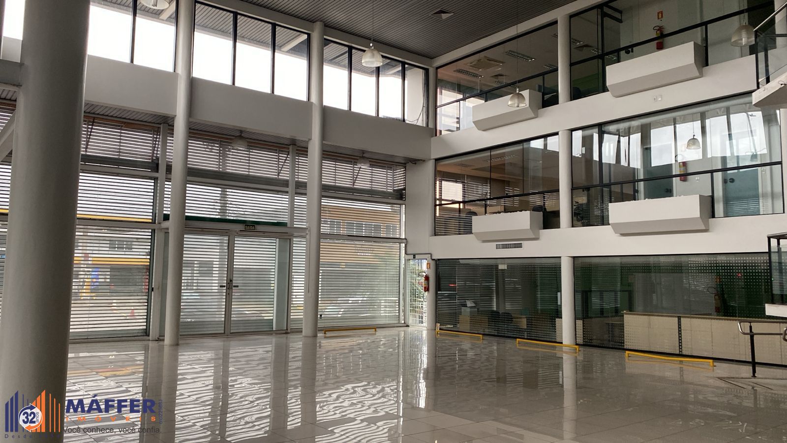 🏬 MÁFFER IMÓVEIS ALUGA  LOJA / PRÉDIO COMERCIAL – AV. SERTÓRIO | PORTO ALEGRE/RS  📐 Área total: 1.200 m² 💰 Aluguel: R$ 48.000/mês  🌟 Diferenciais do Imóvel  ✔ Altíssima visibilidade ✔ Testada ampla com vitrine ✔ Fluxo intenso de veículos