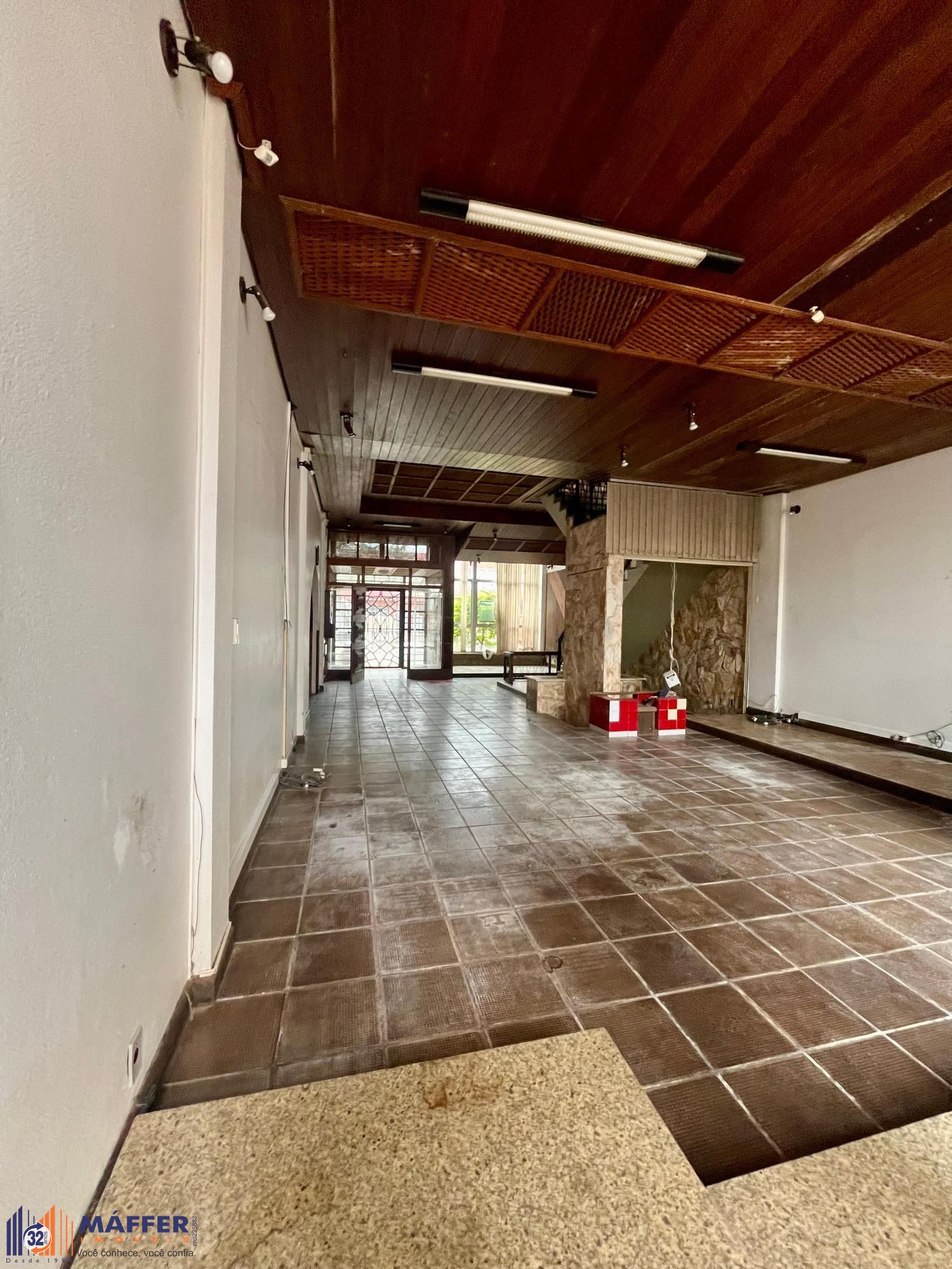 Prédio Comercial, à venda, 231 m², São Geraldo - Porto Alegre — foto 2