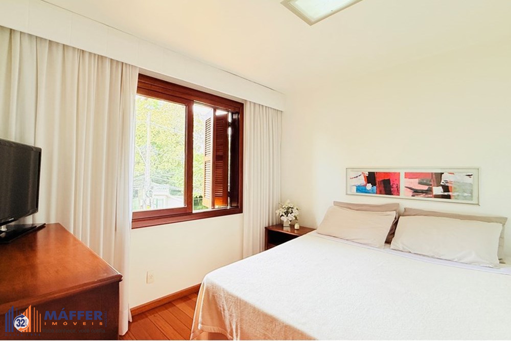 Casa, 4 quartos, 285 m² - Foto 37