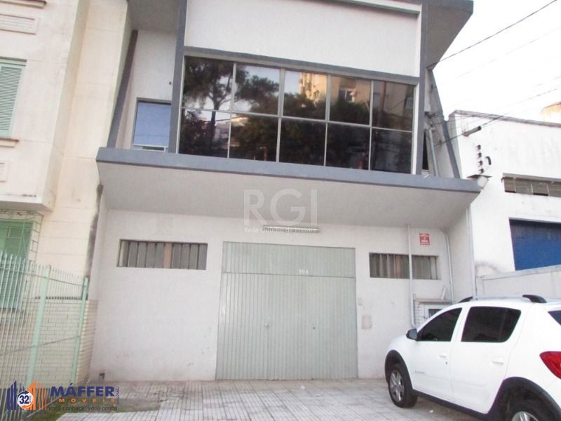 MÁFFER IMÓVEIS ALUGA EXECELENTE EXCELENTE PAVILHÃO COMERCIAL TOTALMENTE REFORMADO NA AV. MARANHÃO com 800m²