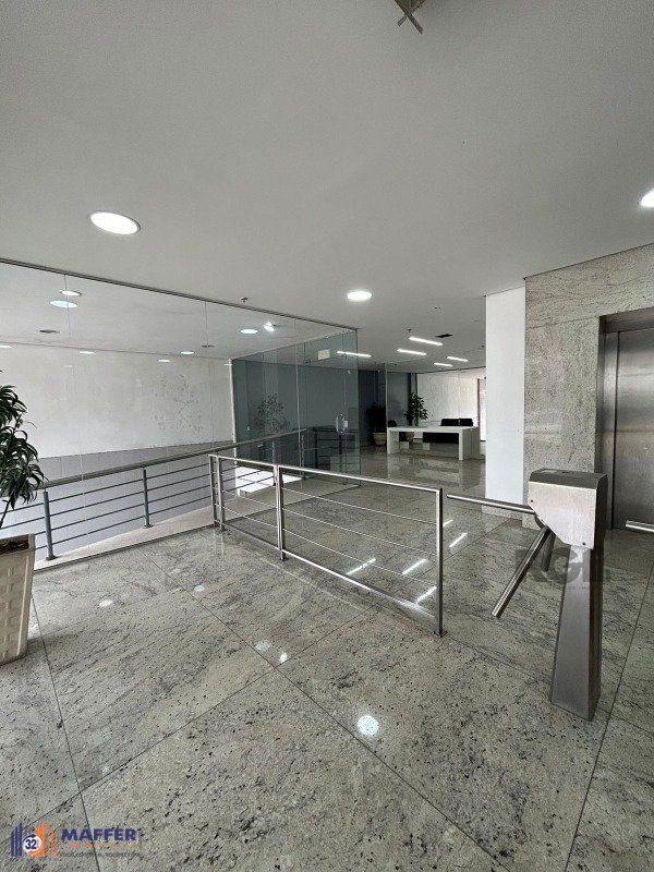 Sala Comercial no Austin Carlos Gomes, 1 sala, para alugar, 100 m², Petrópolis - Porto Alegre — foto 3