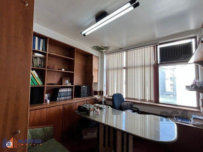 Sala Comercial, à venda, 77 m², Petrópolis - Porto Alegre — foto 4