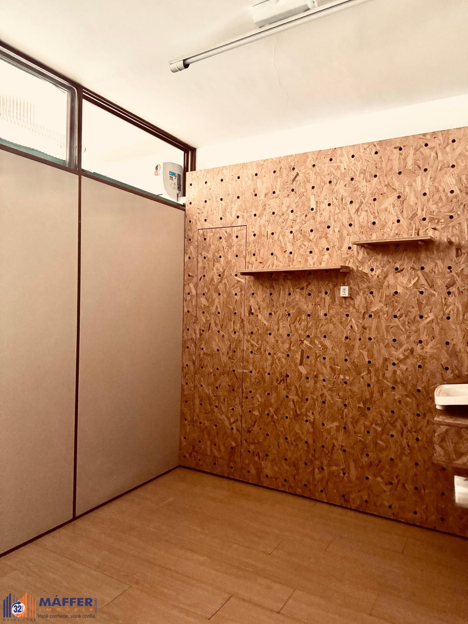 Sala Comercial no Edifício Centro Profissional Cristóvão Colombo., 2 salas, à venda, 51 m², Auxiliadora - Porto Alegre — foto 4