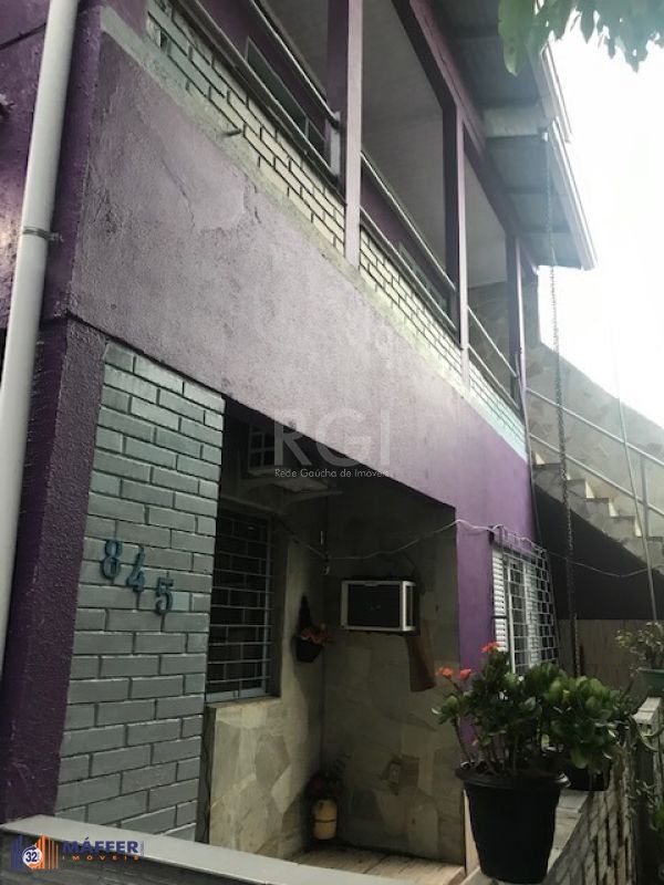 Casa para Venda - 476.53m², 6 dormitórios, 4 vagas - Niterói