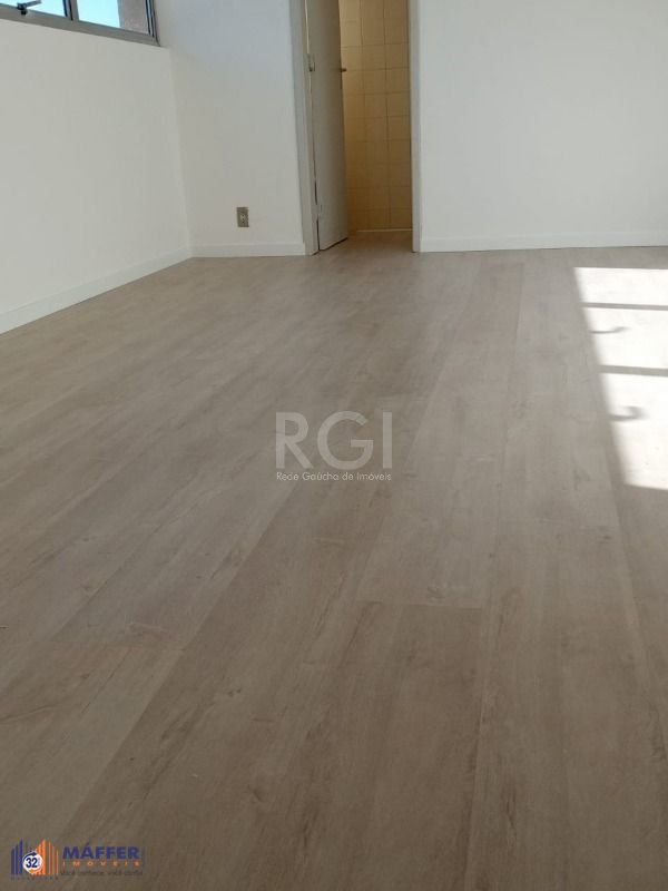 Sala Comercial, à venda, 20 m², Floresta - Porto Alegre — foto 2