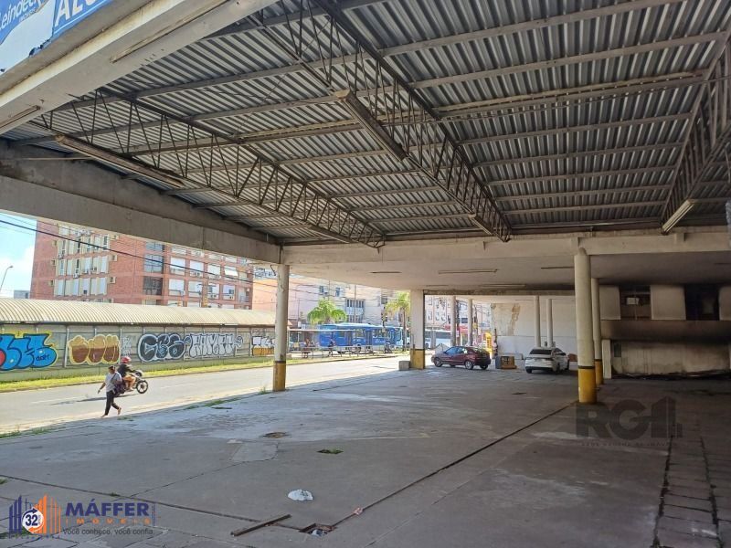 Prédio Comercial, para alugar, 2.640 m², São João - Porto Alegre — foto 5