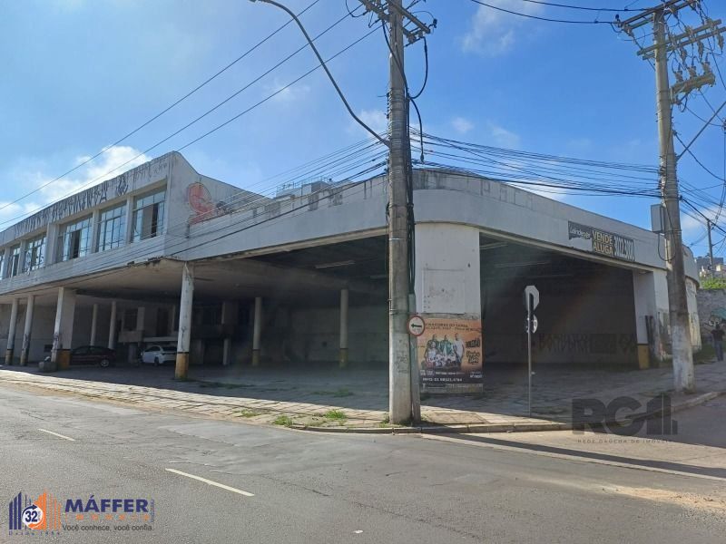 Prédio Comercial, para alugar, 2.640 m², São João - Porto Alegre — foto 2