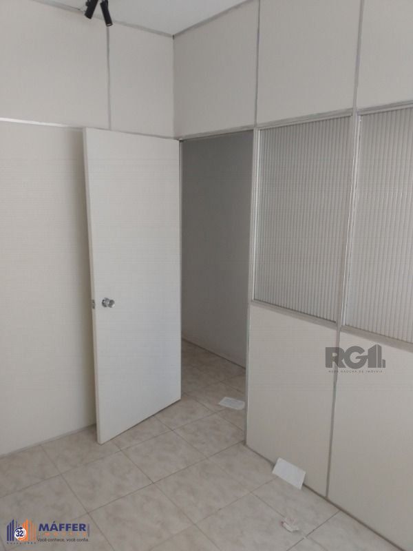 Sala Comercial no Condomínio do Edifício Iab, à venda, 25 m², Centro Histórico - Porto Alegre — foto 4