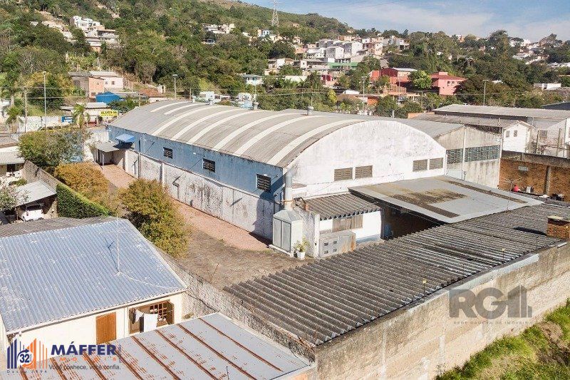 Pavilhão à venda, 1000m², Agronomia - Porto Alegre