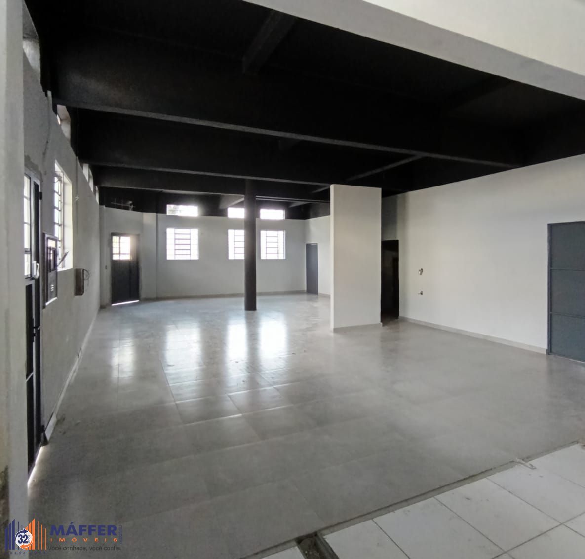 Loja, 1 sala, para alugar, 170 m², São Geraldo - Porto Alegre — foto 2