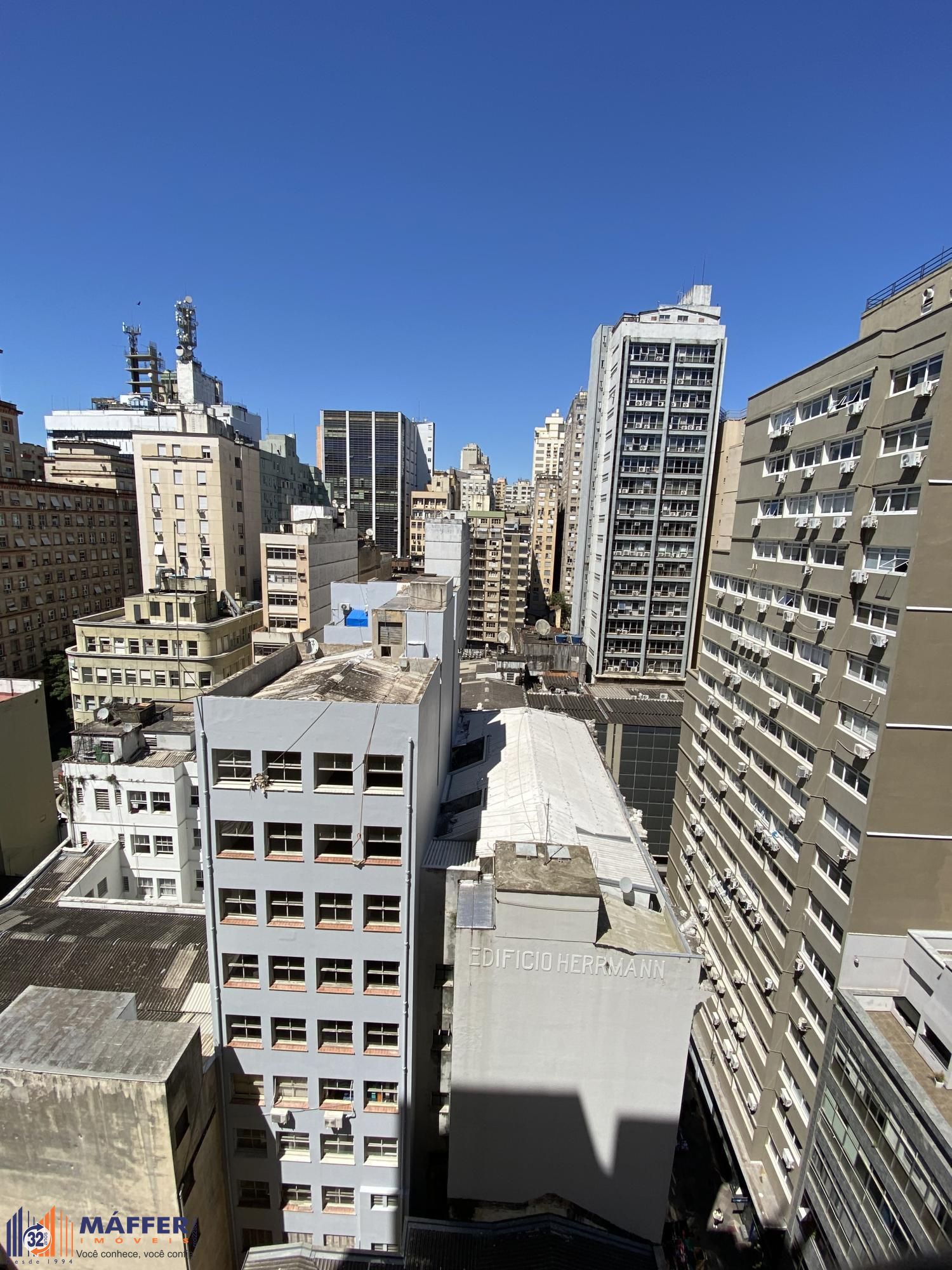 Andar inteiro - 📍 Rua Uruguai, 300 -  Centro de Porto Alegre