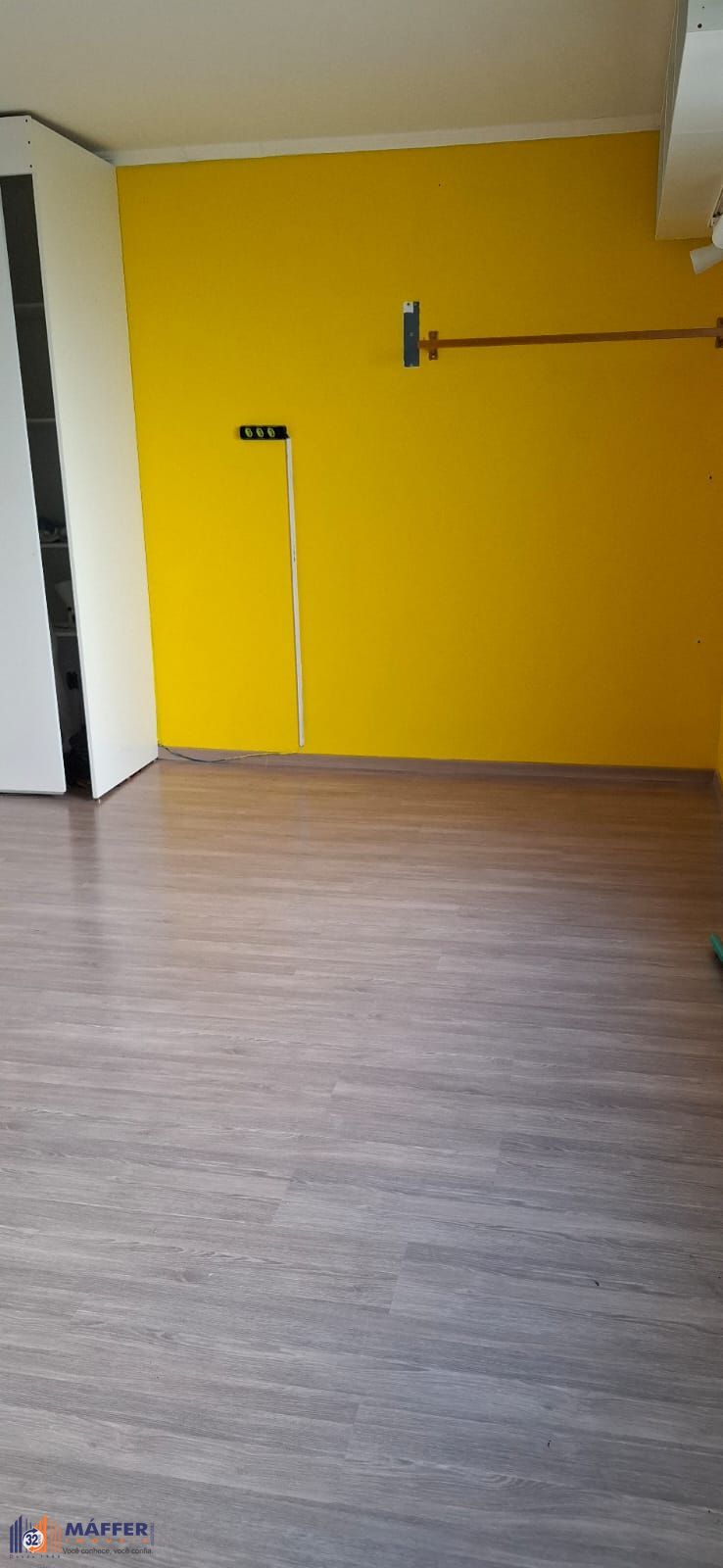 Sala Comercial no Edifício Flamar, à venda, 26 m², Passo da Areia - Porto Alegre — foto 4