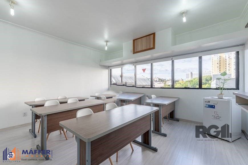 Sala Comercial, à venda, 32 m², Passo da Areia - Porto Alegre — foto 4
