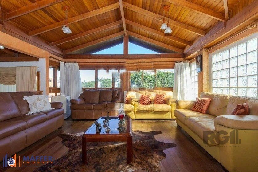 Casa, 4 quartos, 350 m² - Foto 1