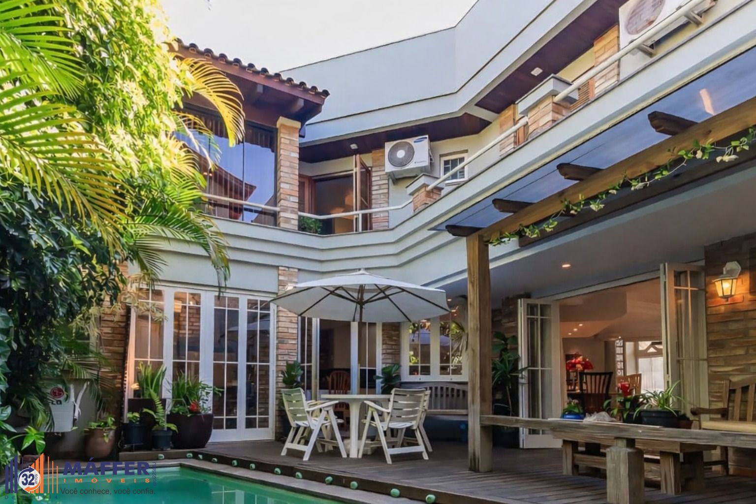 Casa, 3 quartos, 349 m² - Foto 1