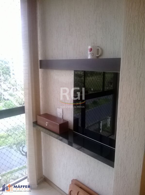 Apartamento para Venda - 68.28m², 3 dormitórios, 1 vaga - Sarandí