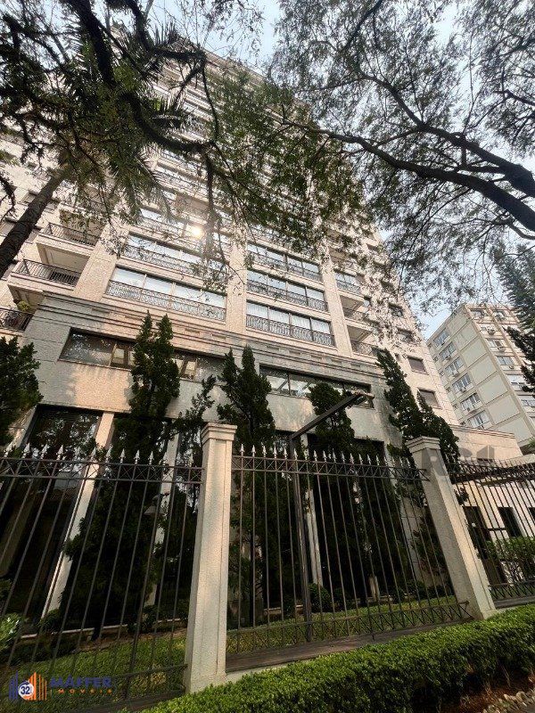 Apartamento no Edificio Ritz Moinhos, 3 suítes, à venda, 161 m², Moinhos de Vento - Porto Alegre — foto 3