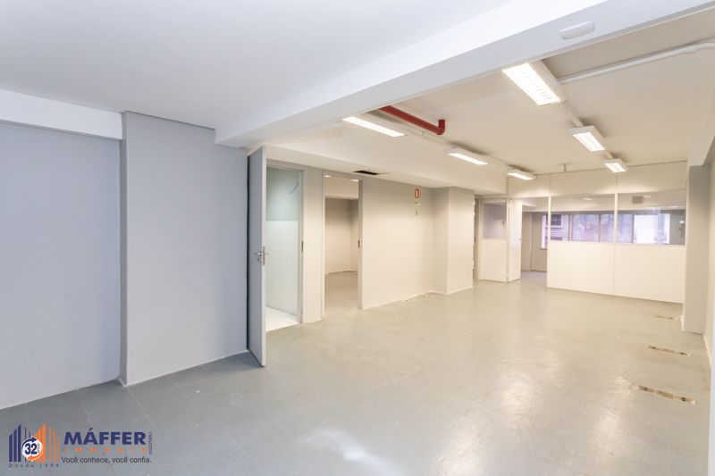 Loja, 10 salas, para alugar, 840 m², Centro Histórico - Porto Alegre — foto 2