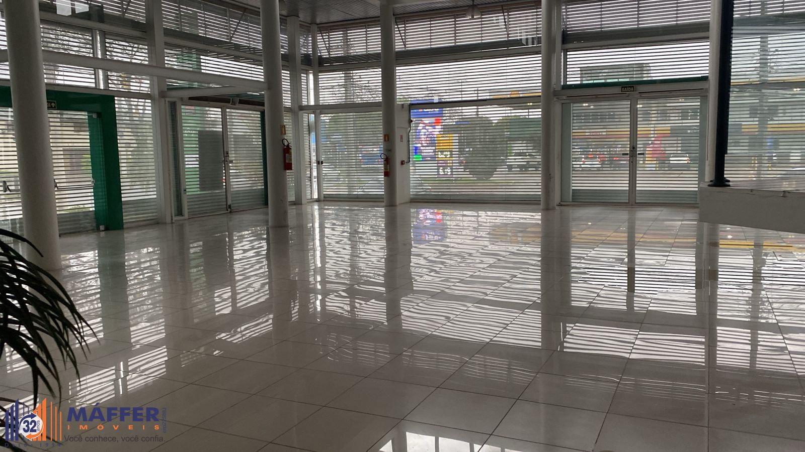 Loja, 15 salas, para alugar, 1.200 m², Jardim São Pedro - Porto Alegre — foto 5