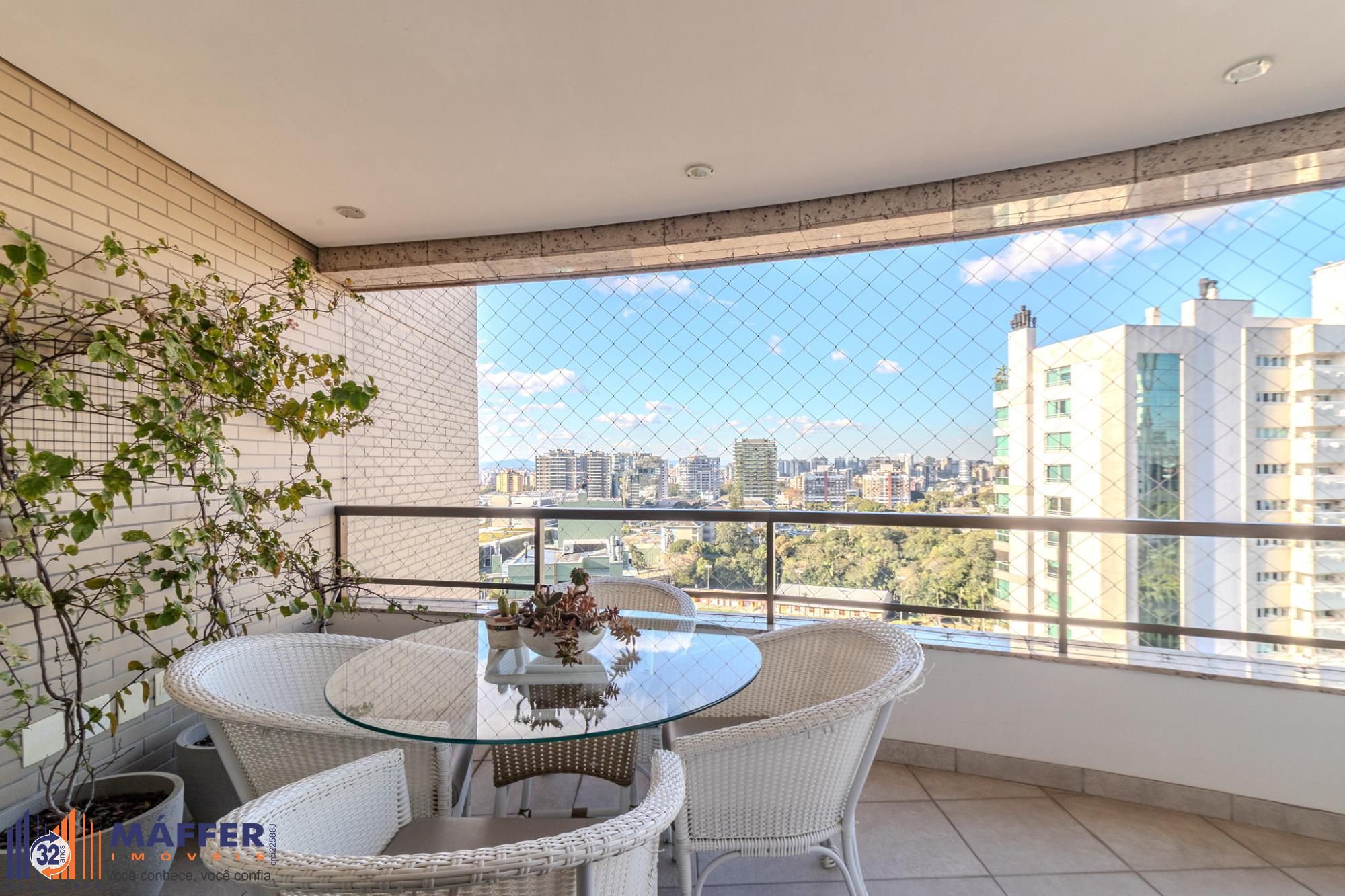 Apartamento, 3 quartos, 219 m² - Foto 1
