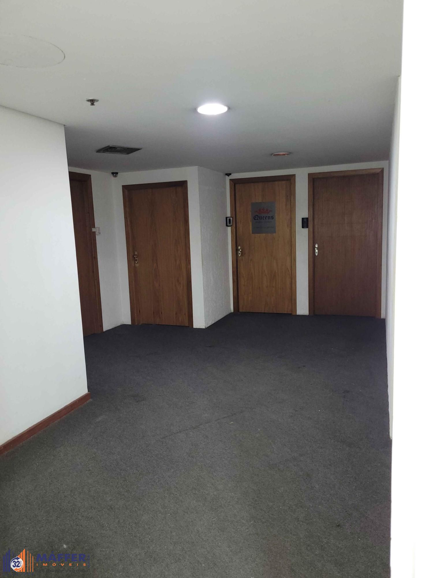 🏢 Conjunto de Salas Comerciais na barros cassal esquina Farrapos
