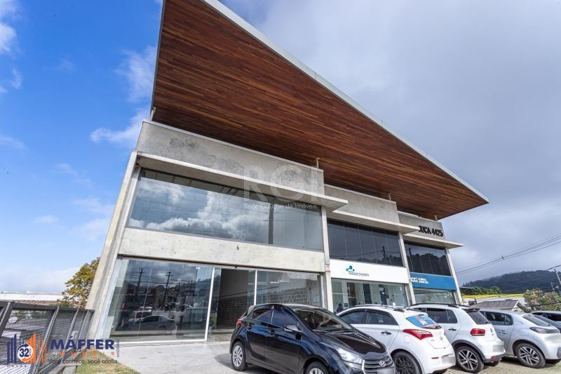 MÁFFER IMÓVEIS ALUGA – PRÉDIO COMERCIAL C/ 325M² NO BAIRRO HÍPICA!