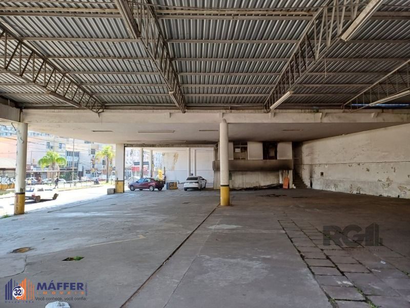 Prédio Comercial, para alugar, 2.640 m², São João - Porto Alegre — foto 4