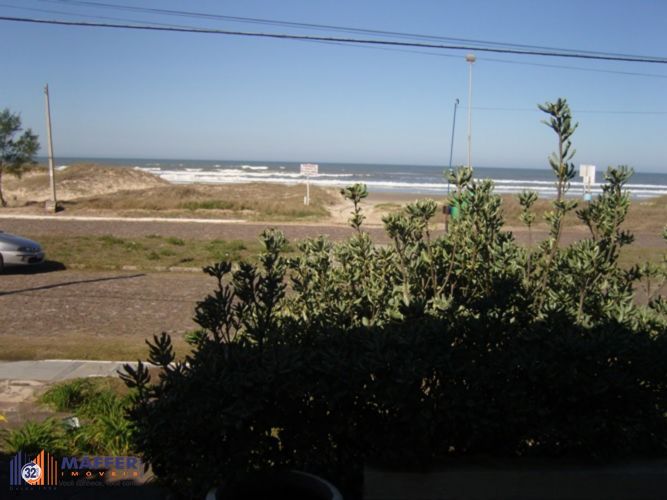 Casa, 3 quartos, 216 m² - Foto 2