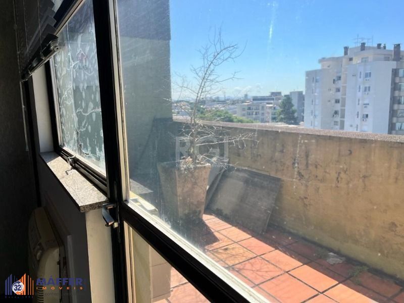 Sala Comercial, 1 sala, para alugar, 98 m², Floresta - Porto Alegre — foto 5