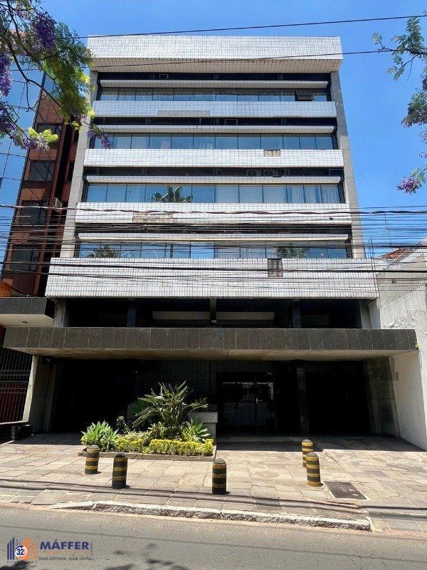 MÁFFER IMÓVEIS ALUGA – CONJUNTO SALA COMERCIAL COM GARAGEM (duplo) NA AV. PROTÁSIO ALVES!