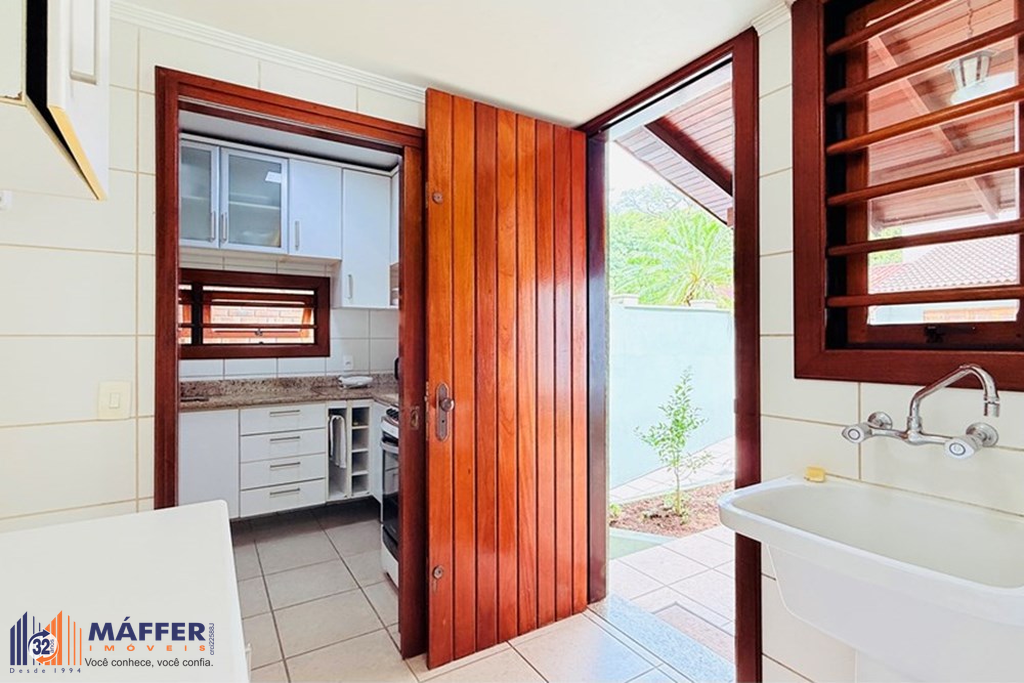 Casa, 4 quartos, 285 m² - Foto 9