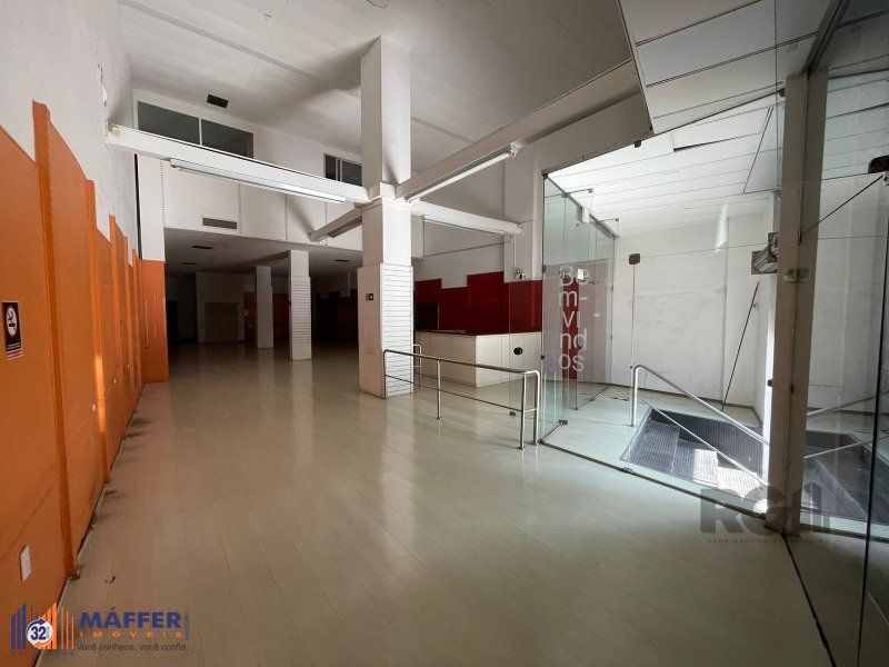 Loja, para alugar, 338 m², São João - Porto Alegre — foto 5
