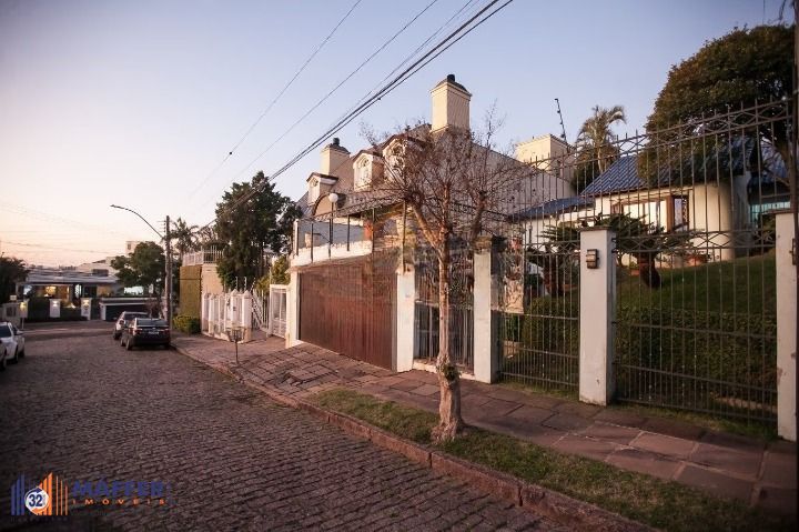 Casa, 5 suítes, à venda, 350 m², Três Figueiras - Porto Alegre — foto 2