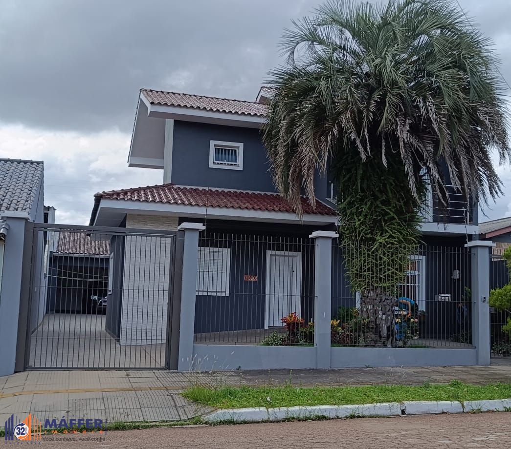 Sobrado 233m² 05 dormitórios, 04 vagas, no Bairro Moinhos de Vento em Canoas