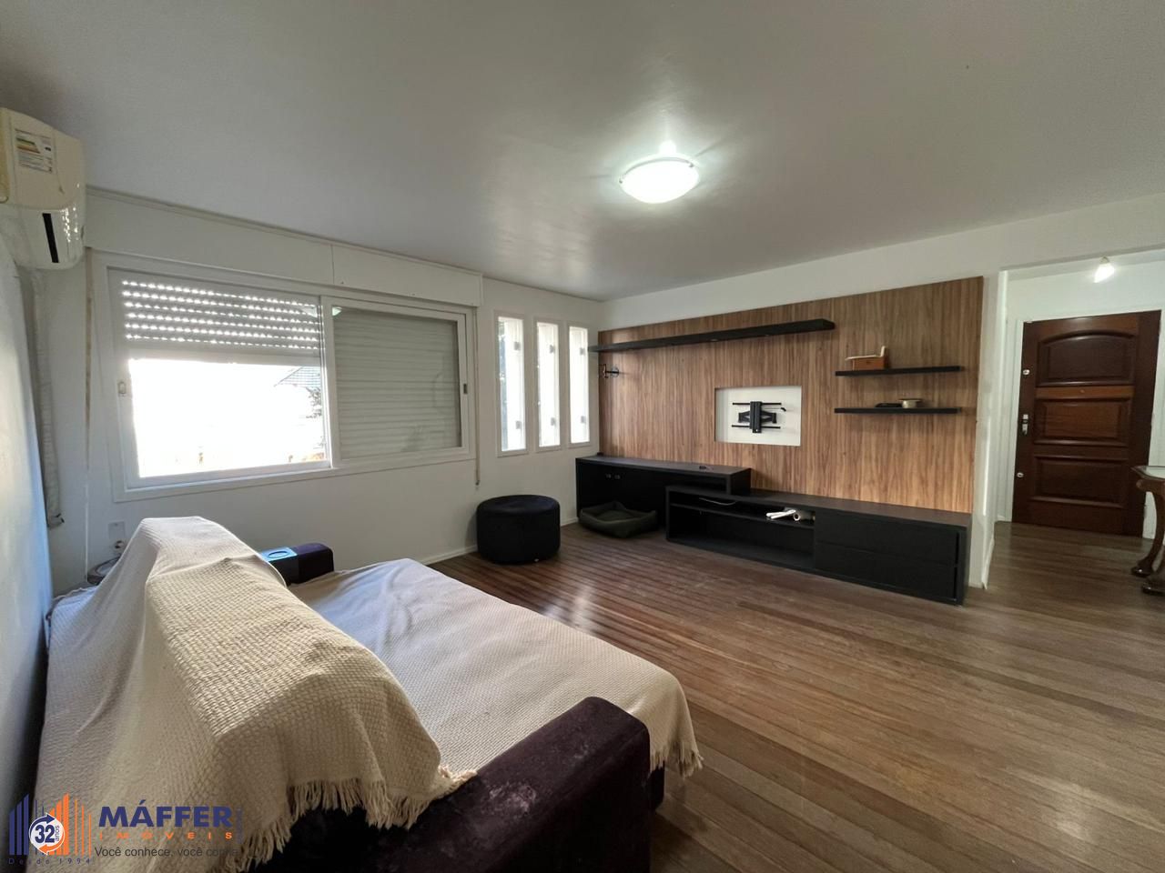 Apartamento a venda no bairro Mont' Serrat