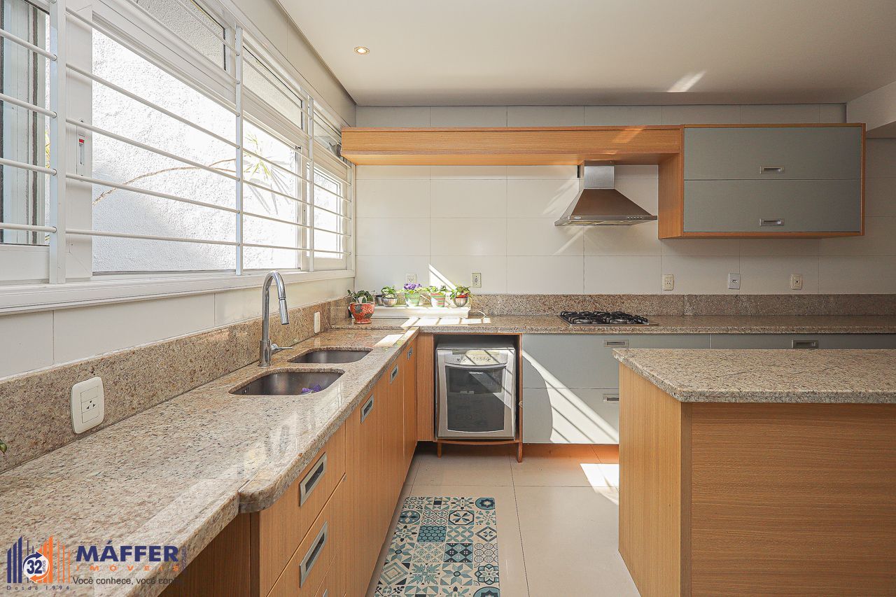 Casa, 4 quartos, 290 m² - Foto 19