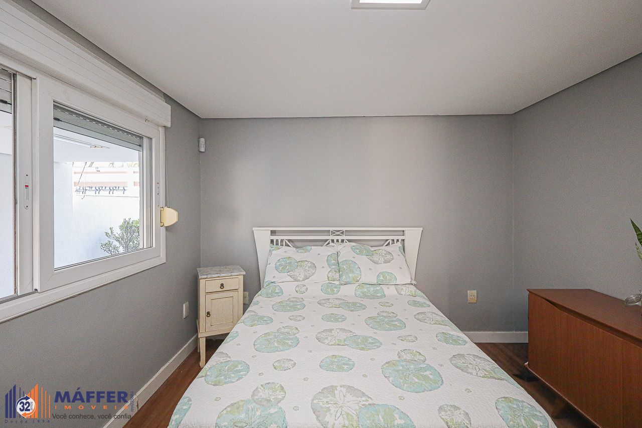 Casa, 4 quartos, 290 m² - Foto 24