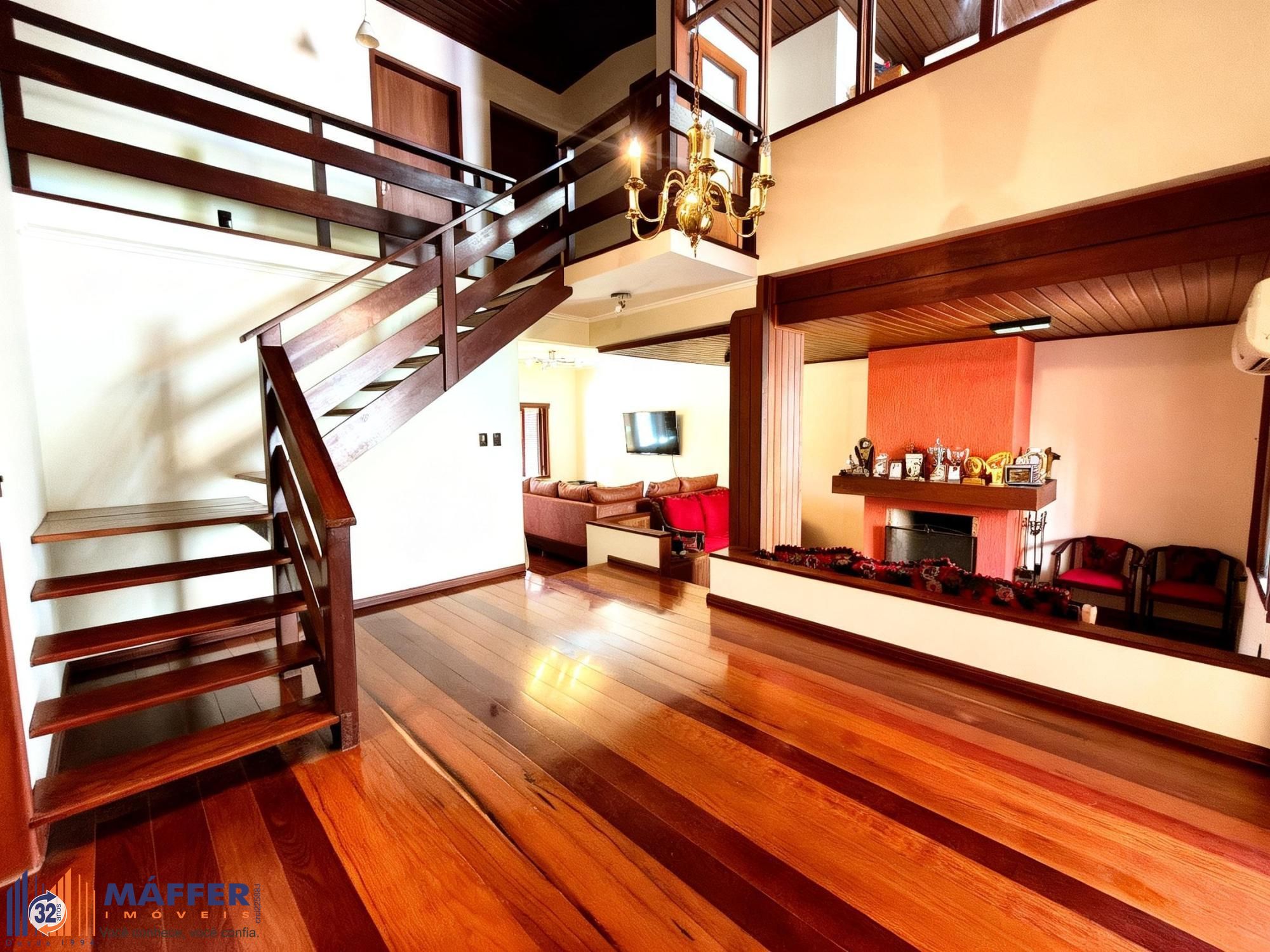 Casa, 4 quartos, 300 m² - Foto 1