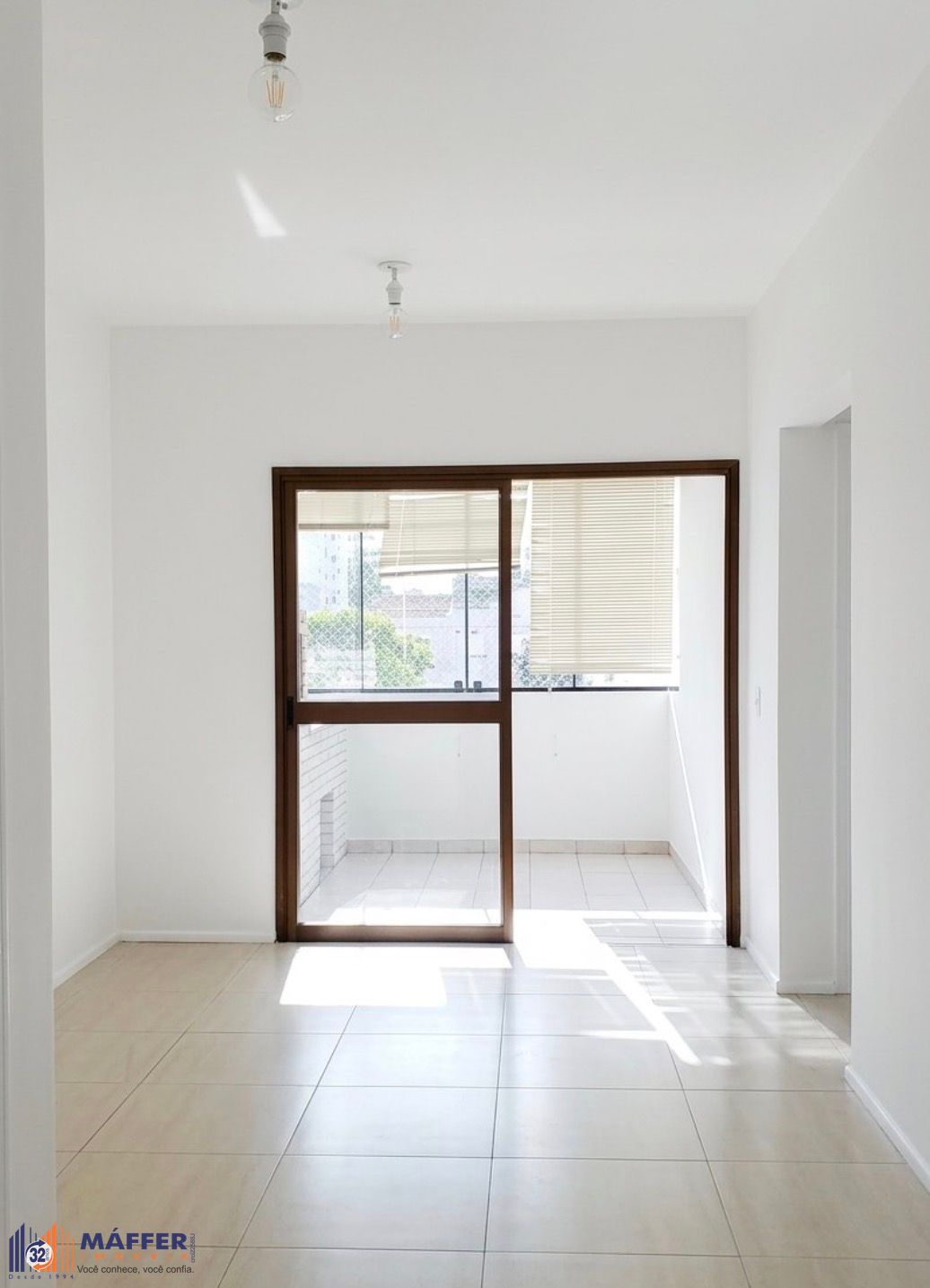 Apartamento com 2 Quartos suite vaga coberta, 63 m² São Sebastião Porto Alegre