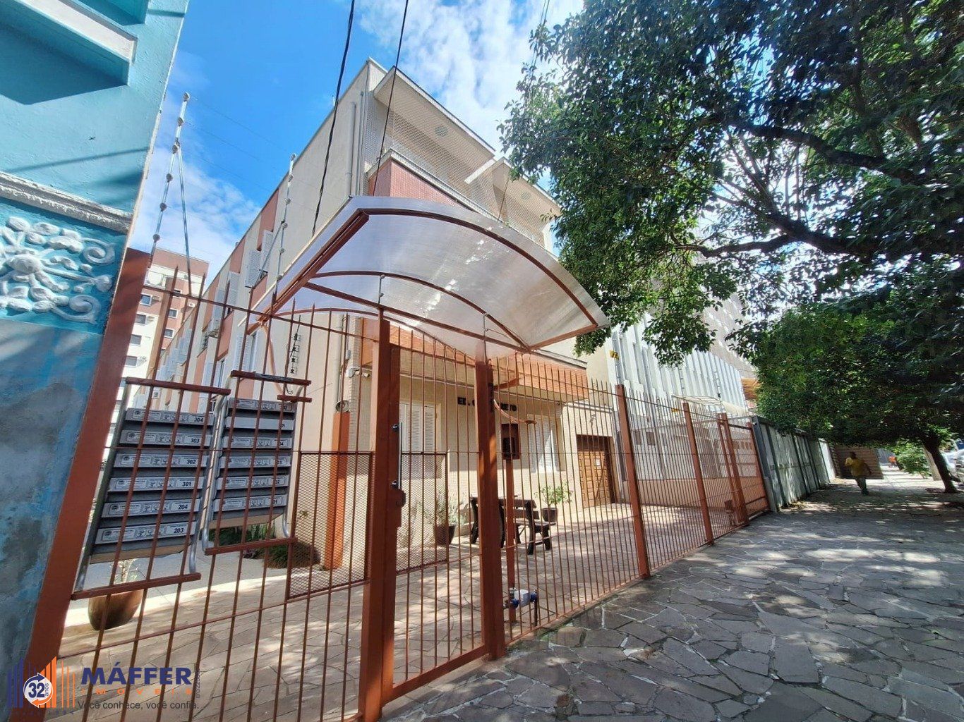 Apartamento de 3 quartos e 78 metros privativos no Bairro Menino Deus